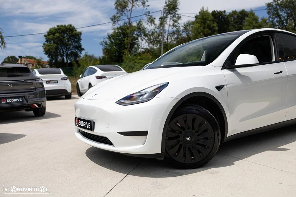 Tesla Model Y Long Range Tração Integral — fotografia 11