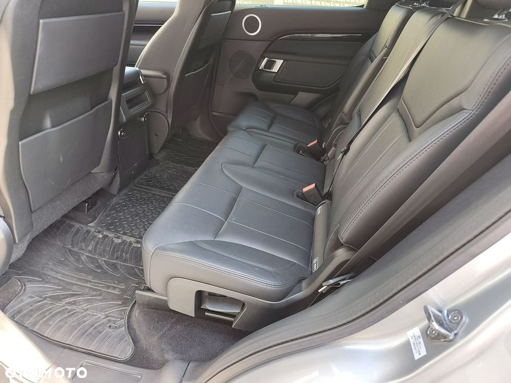 Land Rover Discovery 3.0 Si6 HSE Luxury - 23