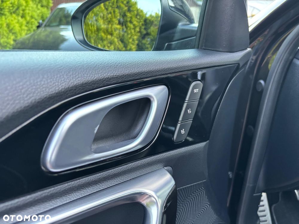 Kia XCeed 1.6 CRDi PLATINUM EDITION - 27