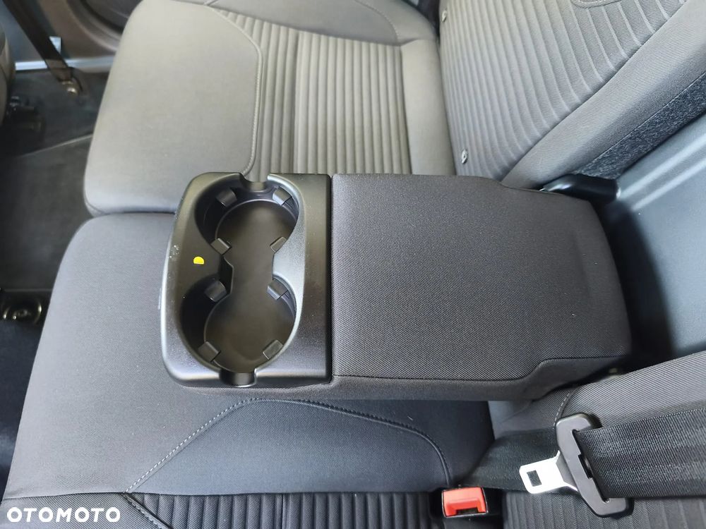 Ford Focus 1.5 EcoBoost Titanium ASS - 35