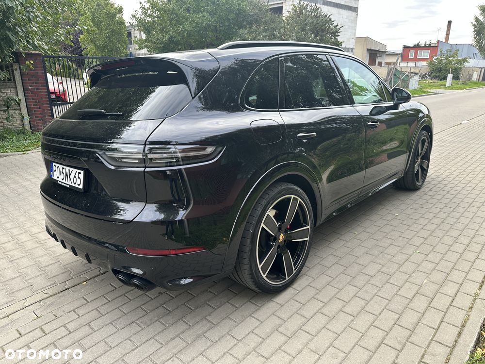 Porsche Cayenne GTS - 3