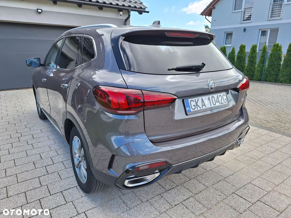 MG HS 1.5 T-GDI Excite DCT - 4