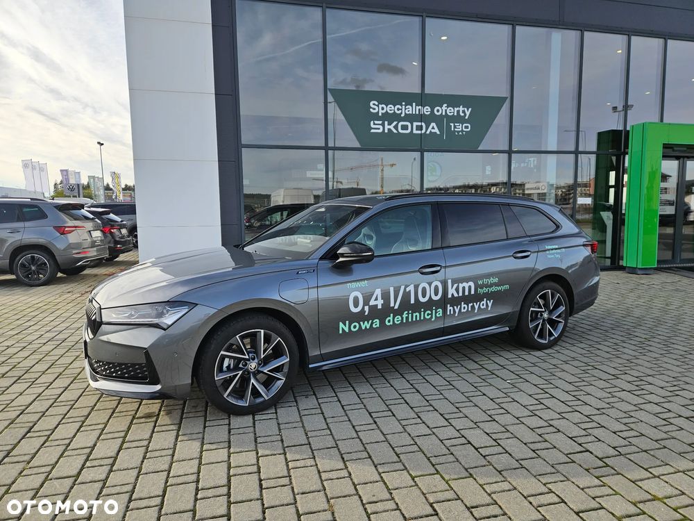 Skoda Superb 1.5 TSI Plug-in Hybrid Sportline DSG - 4