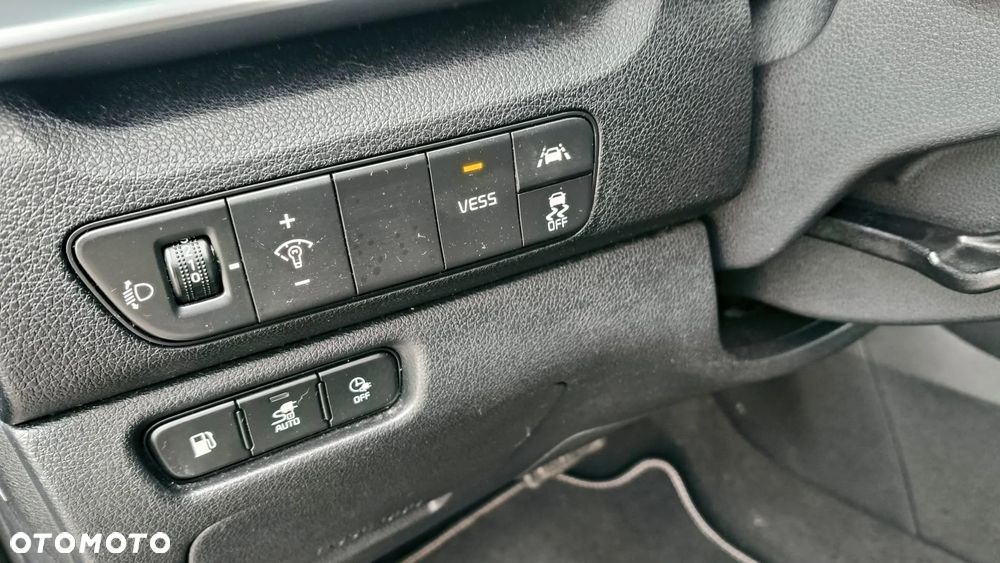 Kia Niro 1.6 GDI Plug-in Hybrid L - 17