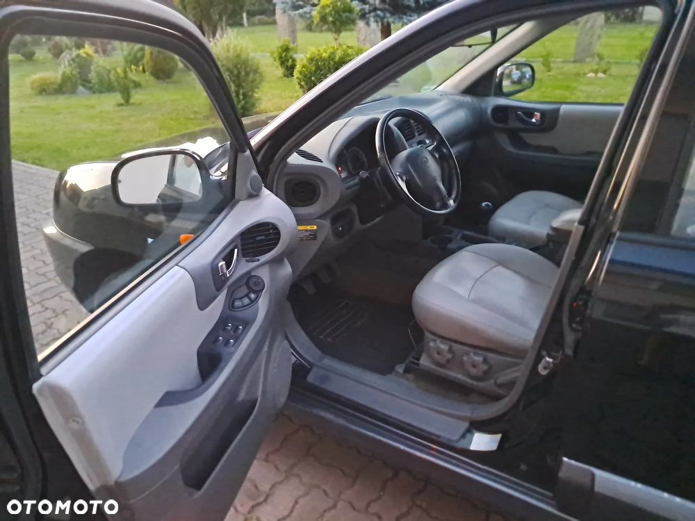 Hyundai Santa Fe 2.4 GLS 2WD - 11