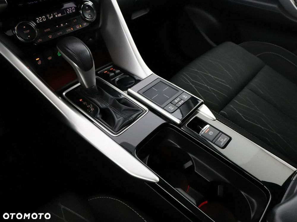 Mitsubishi Eclipse Cross 1.5 T-MIVEC ClearTec CVT 2WD Intro Edition - 28
