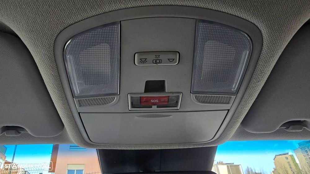 Hyundai Kauai 39 kWh Premium - 12