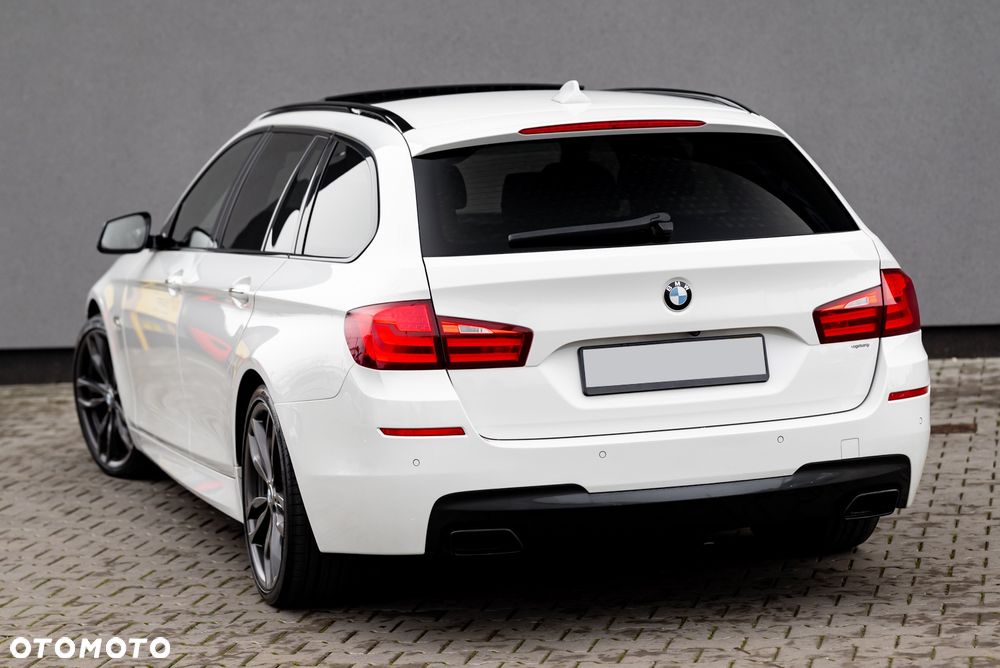 BMW Seria 5 M550d xDrive - 14
