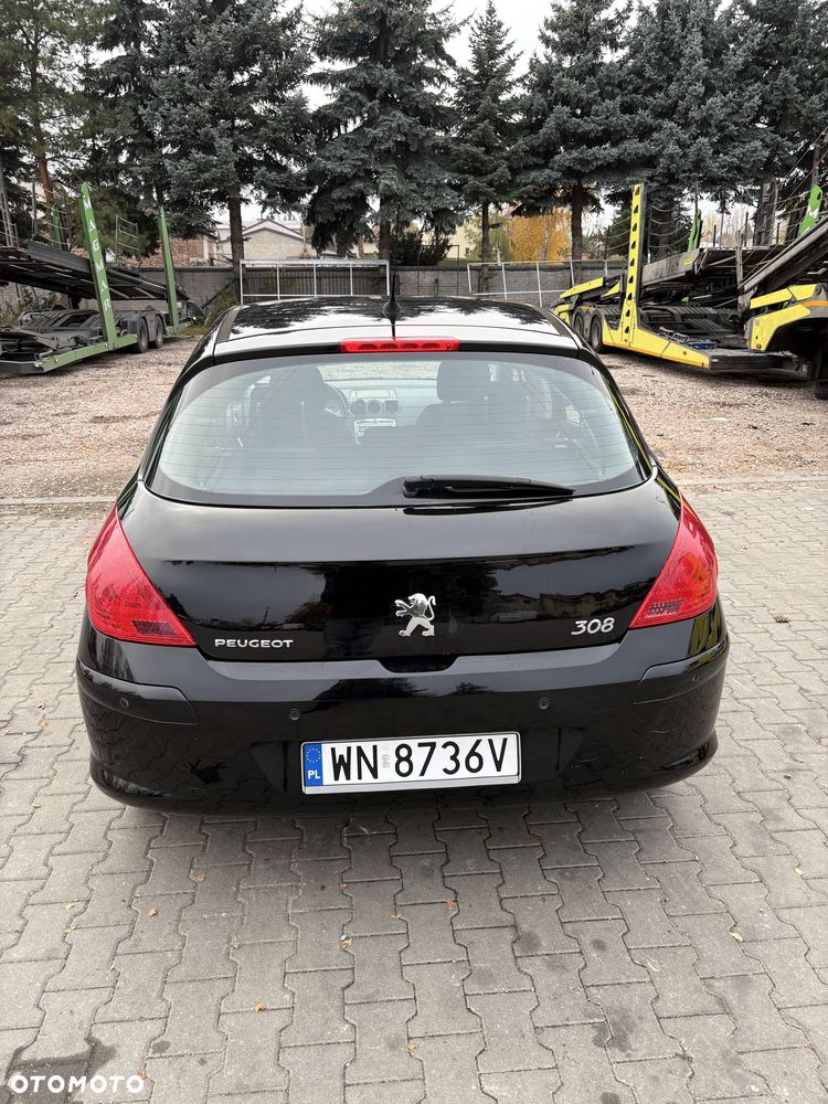 Peugeot 308 - 4