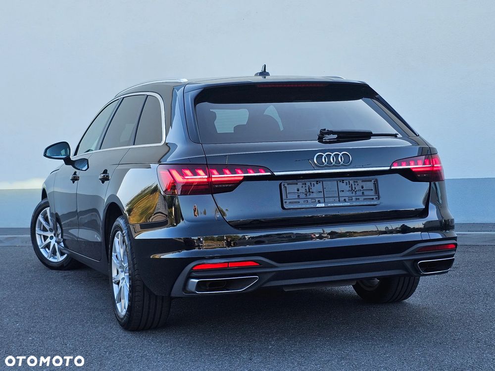 Audi A4 Avant 35 TFSI S tronic - 9