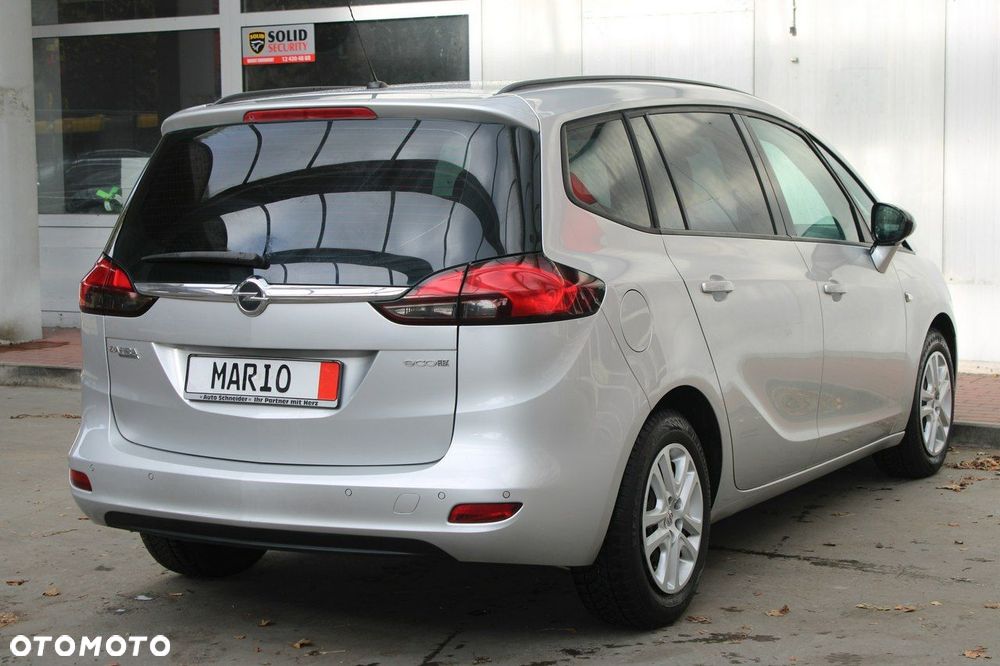 Opel Zafira - 21