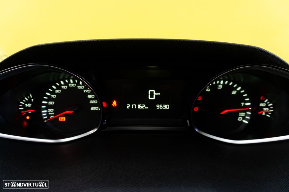 Peugeot 308 1.6 HDi Allure - 22