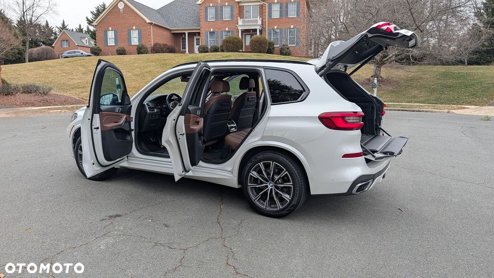 BMW X5 xDrive40i - 12