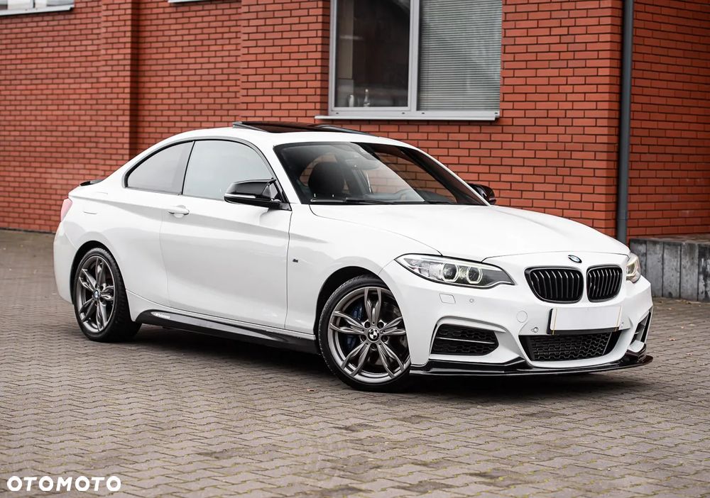 BMW Seria 2 M235i xDrive Sport-Aut - 2