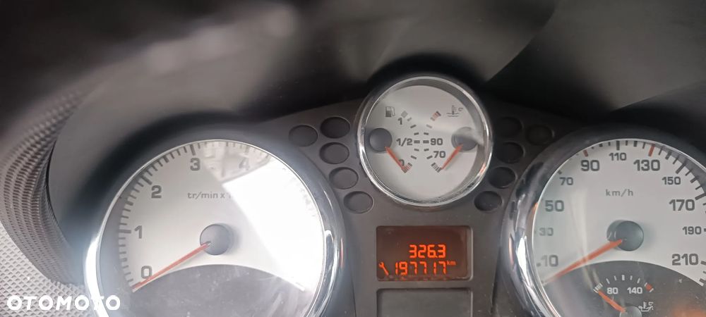 Peugeot 207 1.6 VTi Sporty - 5