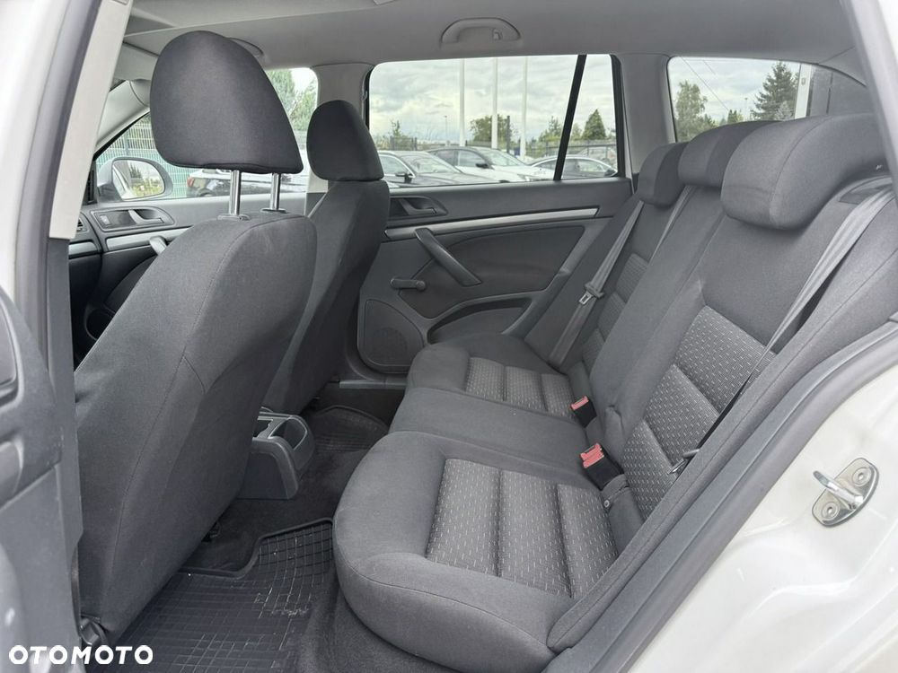 Skoda Octavia 1.6 TDI Classic - 12