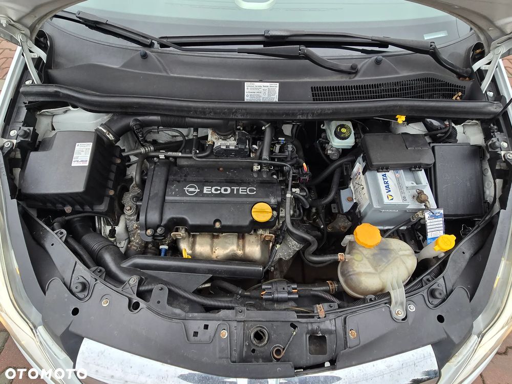 Opel Corsa 1.2 16V Innovation 110 Jahre - 29