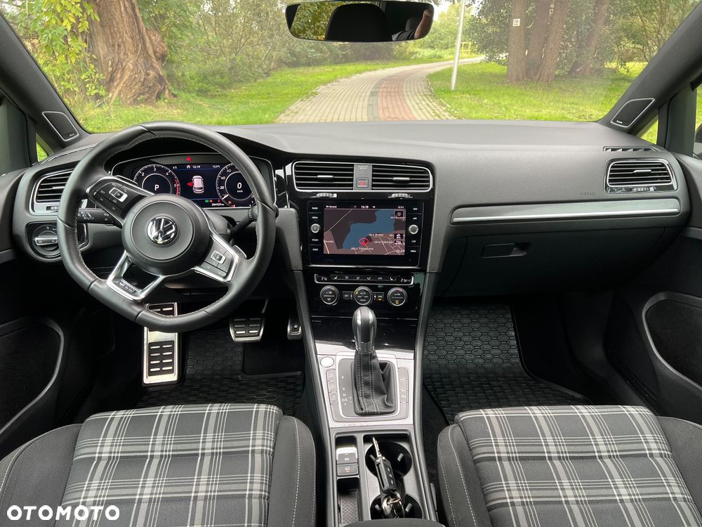 Volkswagen Golf VII 2.0 TDI BMT GTD DSG - 15