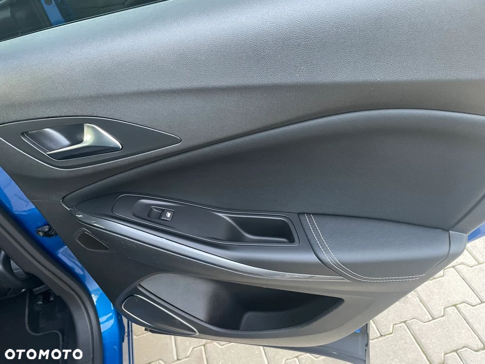 Opel Grandland X 2.0 D Start/Stop Automatik Business Innovation - 21