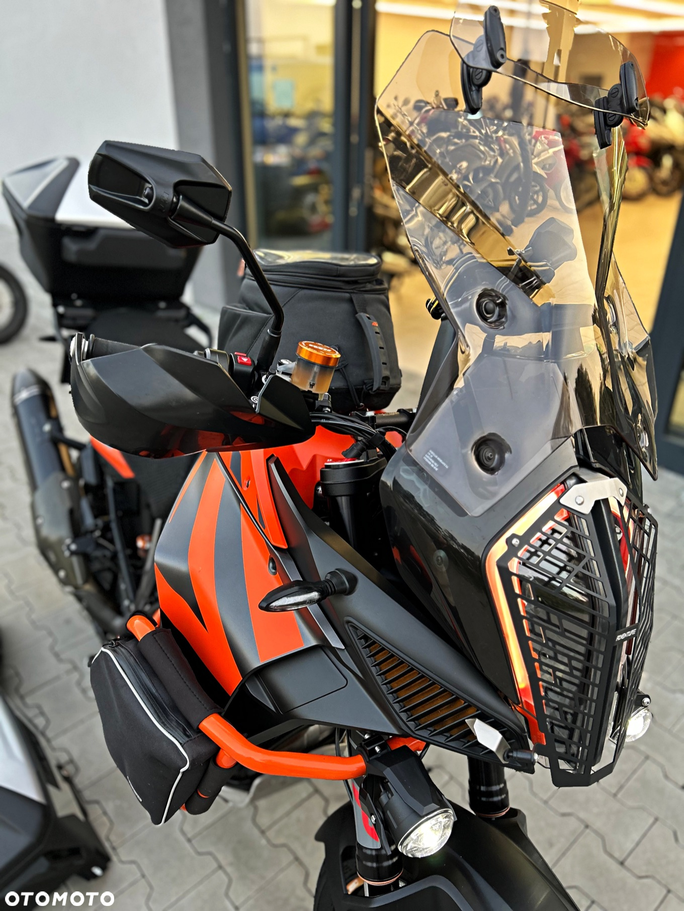 KTM Adventure - 11