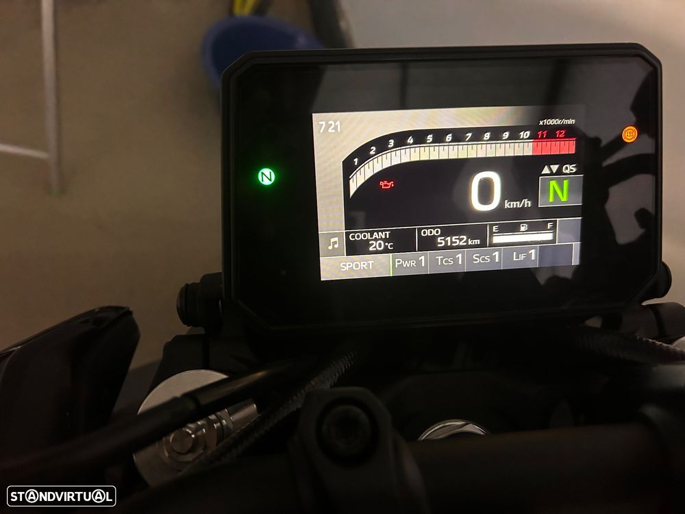Yamaha MT-09 - 3