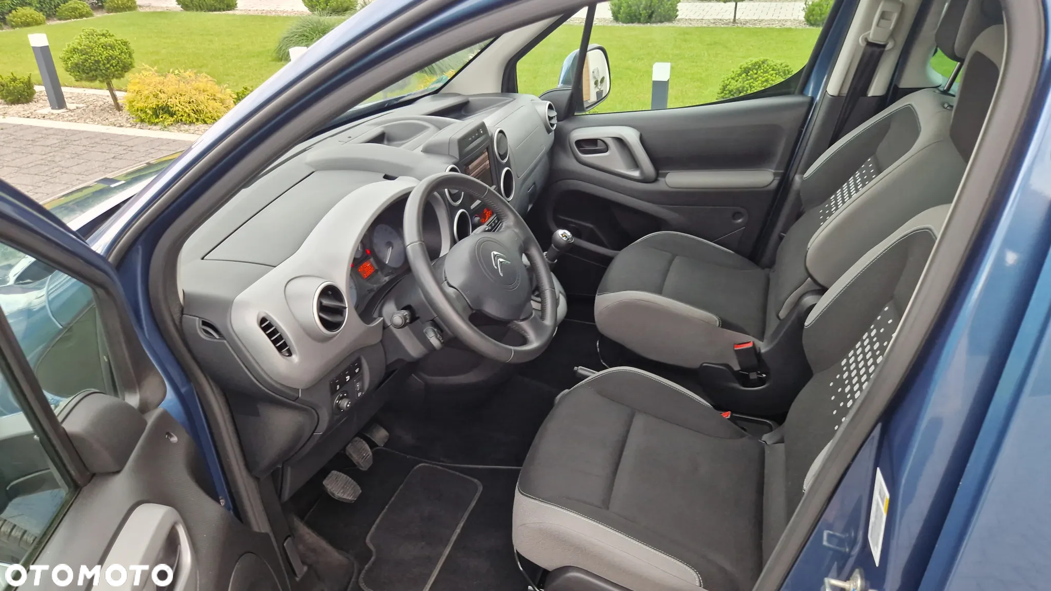Citroën Berlingo Multispace BlueHDi 100 SELECTION - 15