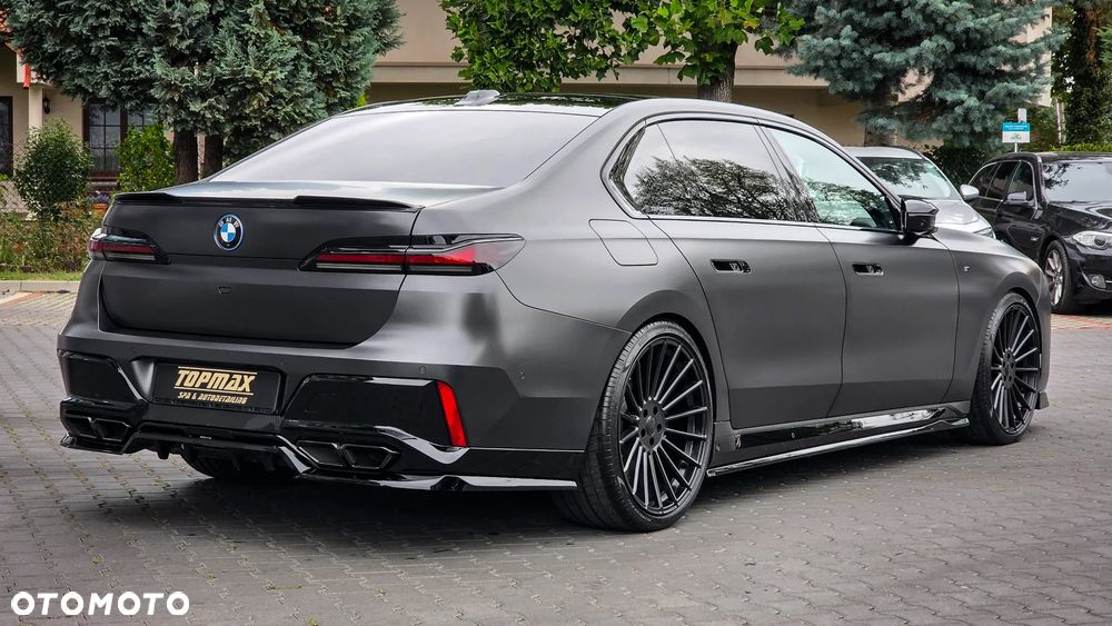 BMW Seria 7 - 18