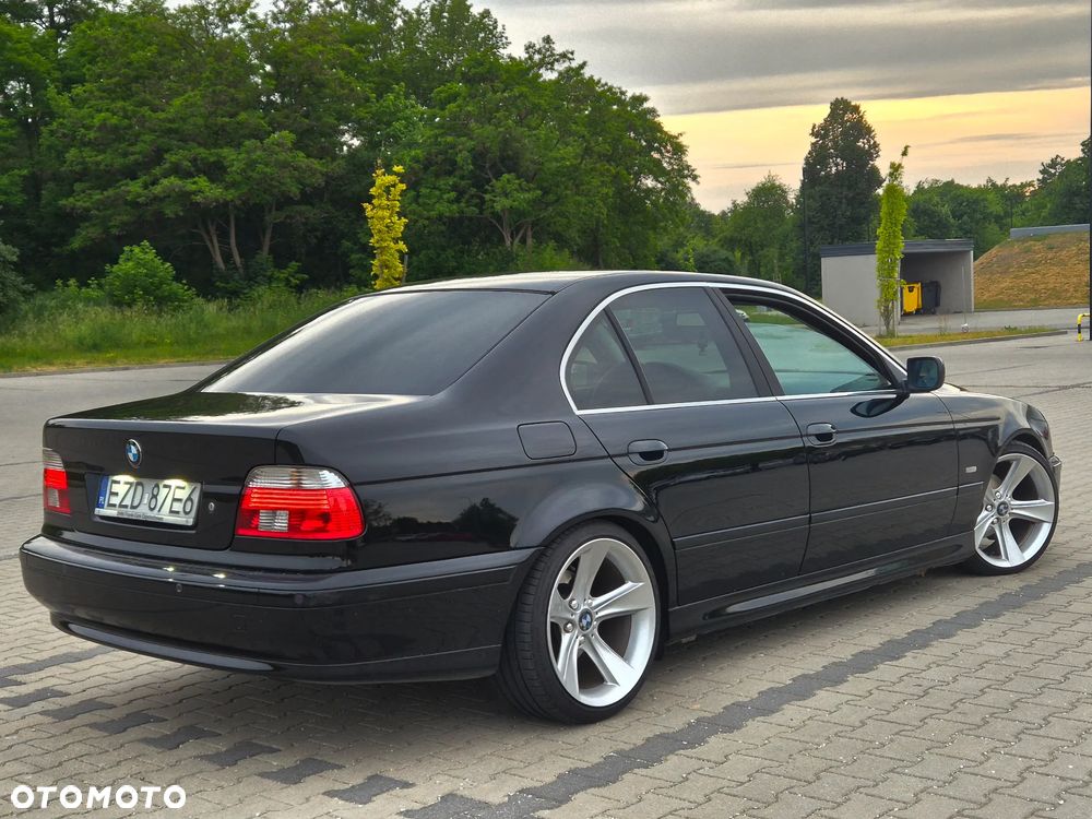 BMW Seria 5 - 8