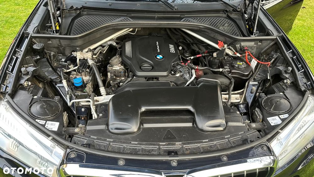 BMW X5 xDrive25d - 16