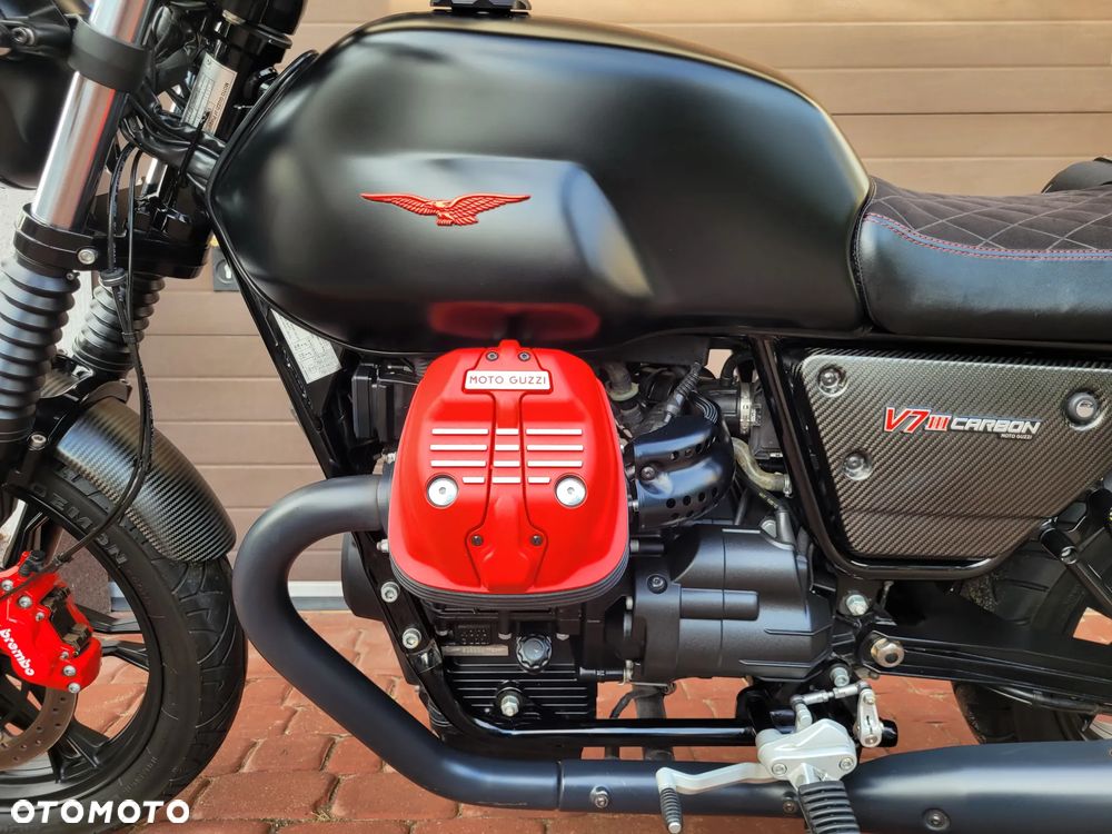 Moto Guzzi V7 - 6