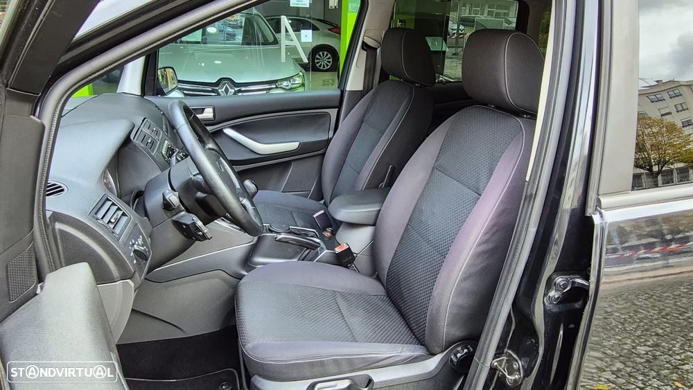 Ford C-Max 1.6 TDCi Titanium - 11