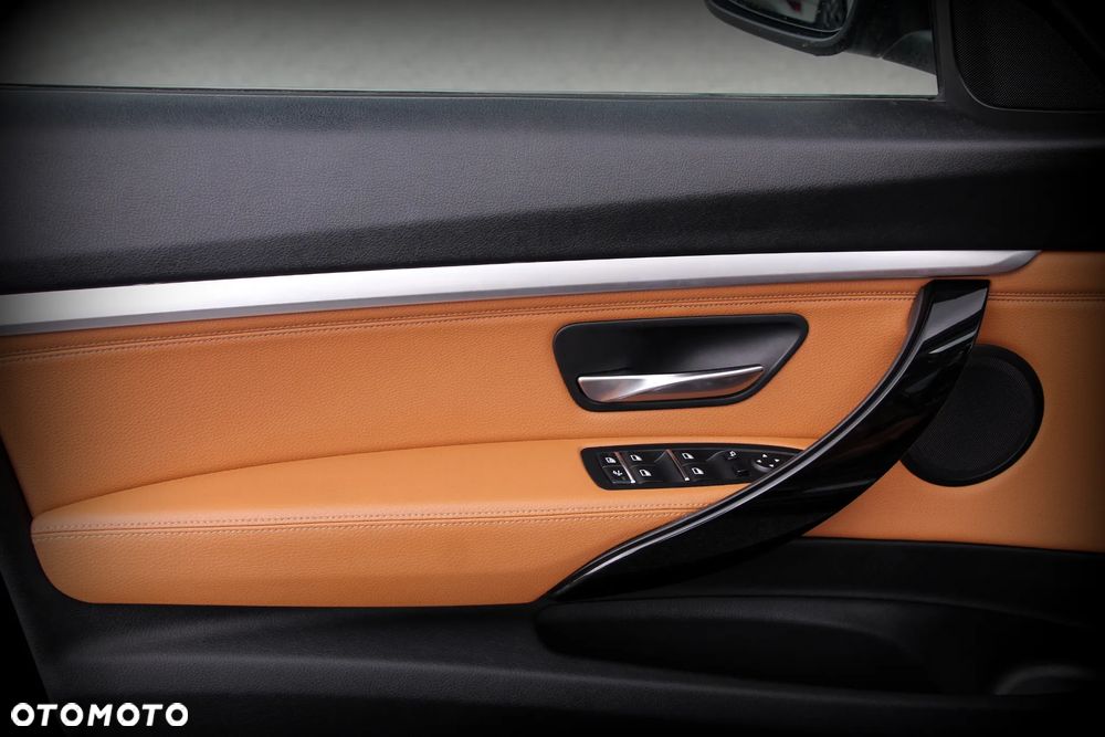 BMW 3GT 320i xDrive Sport Line sport - 23