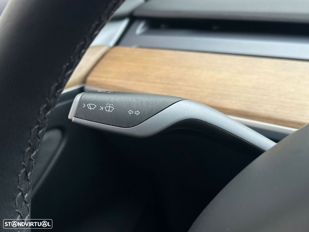 Tesla Model 3 Standard RWD Plus - 17
