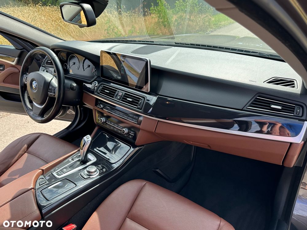BMW Seria 5 - 34