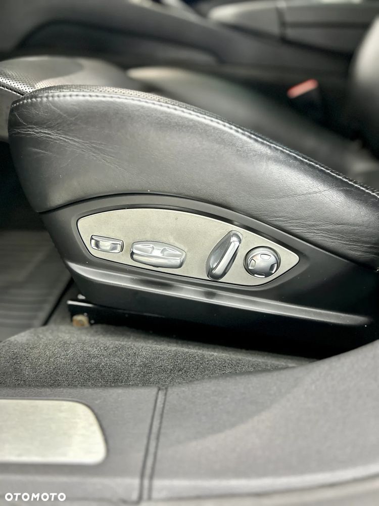Porsche Panamera 4S Executive PDK - 23