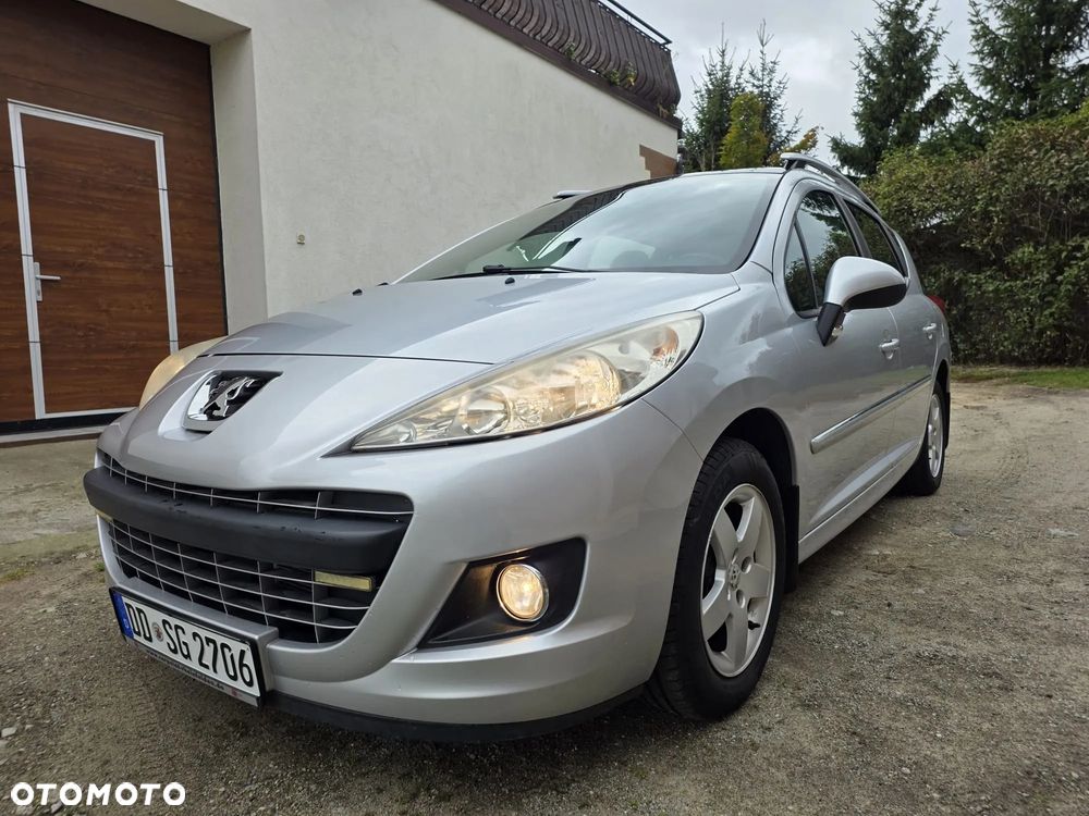Peugeot 207 - 2