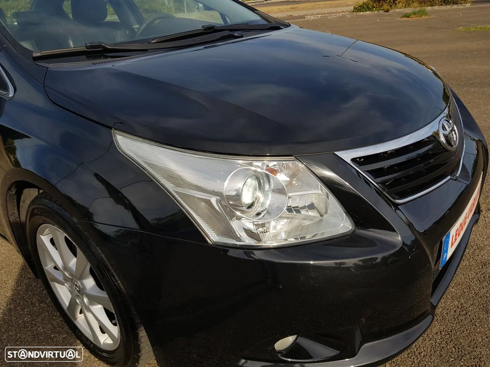 Toyota Avensis SD 2.0 D-4D Exclusive +Pele+GPS - 54