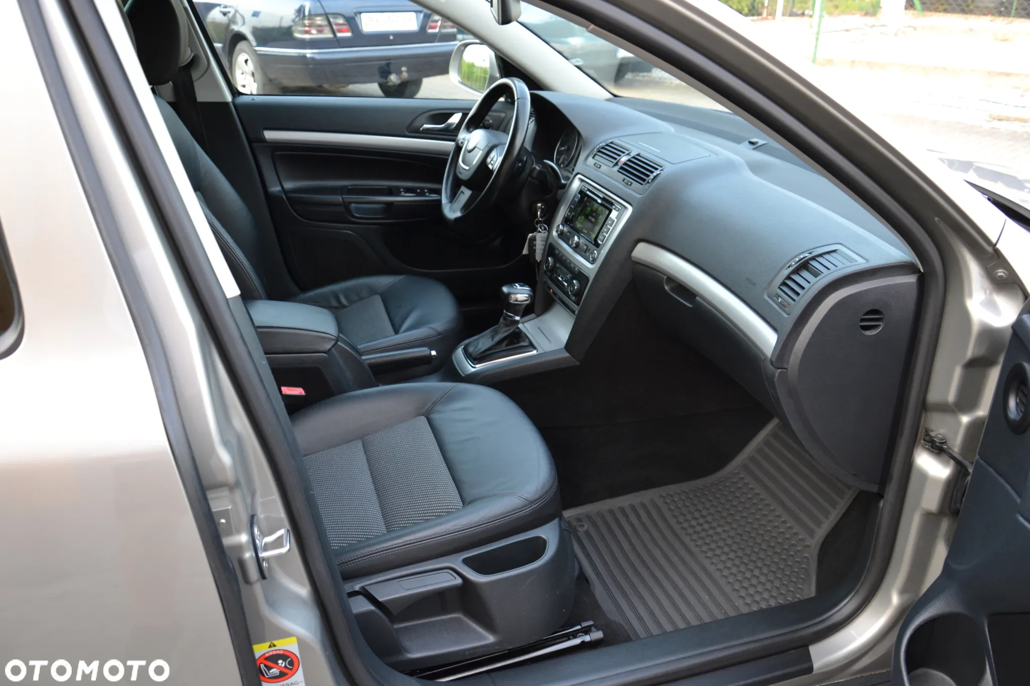 Skoda Octavia Combi 1.4 TSI DSG Ambition - 7