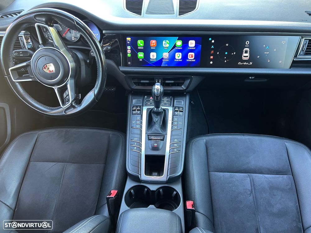 Porsche Macan - 2