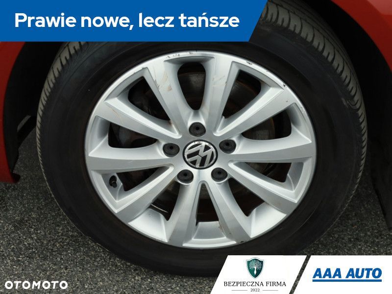 Volkswagen Touran - 13