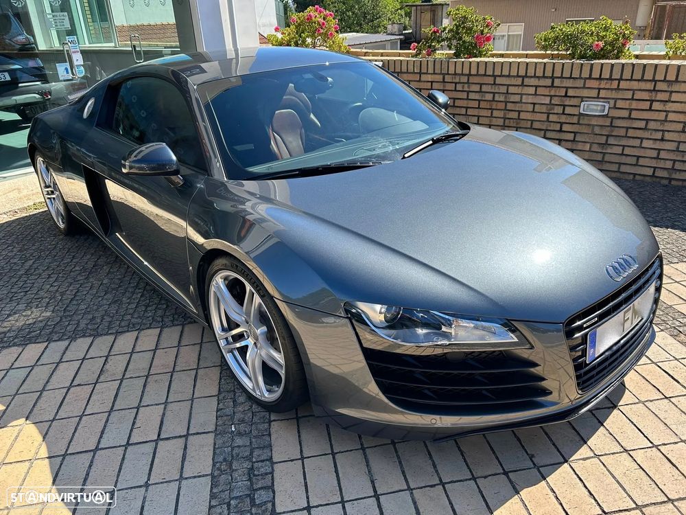 Audi R8 Coupé 4.2 FSI V8 quattro R-tronic - 14