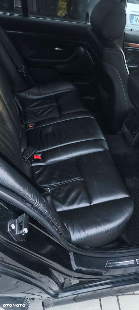 BMW Seria 5 - 16
