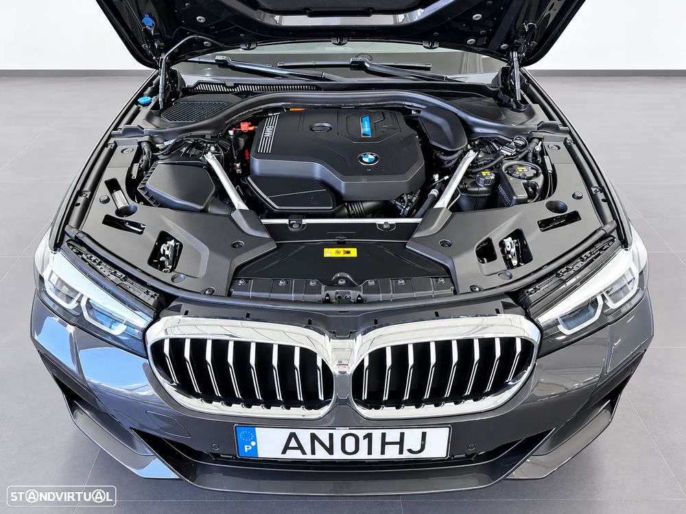 BMW 520 e Pack M - 59