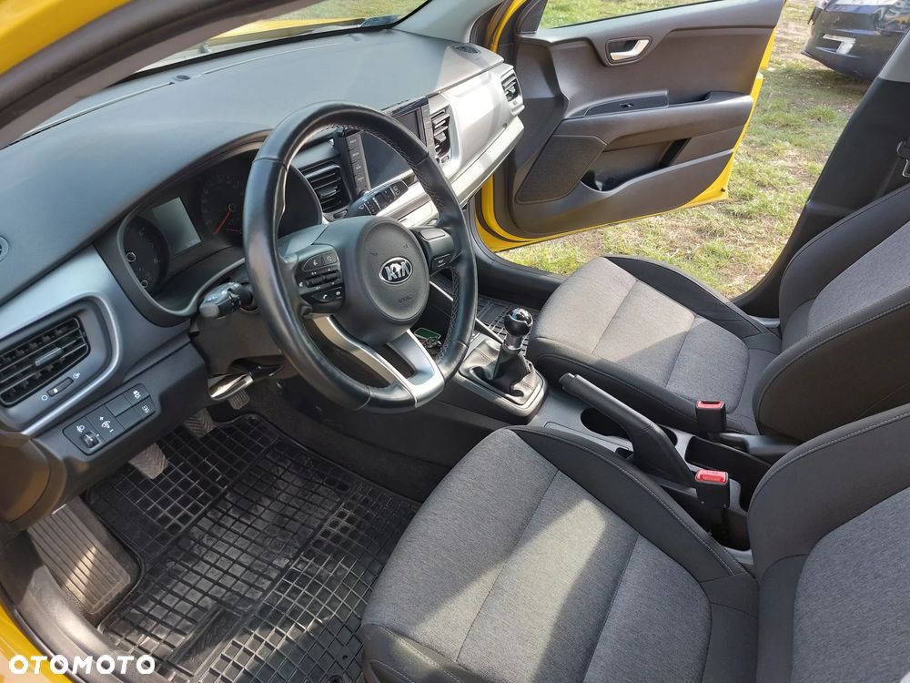 Kia Stonic 1.2 M - 21