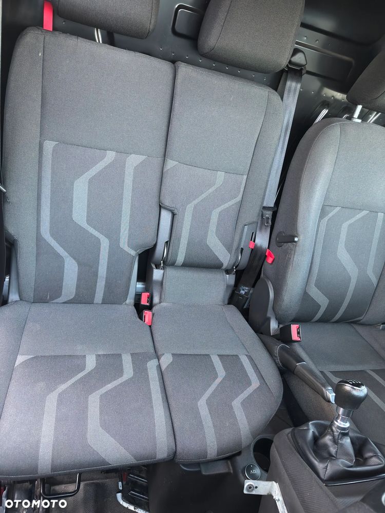 Ford Transit connect - 8