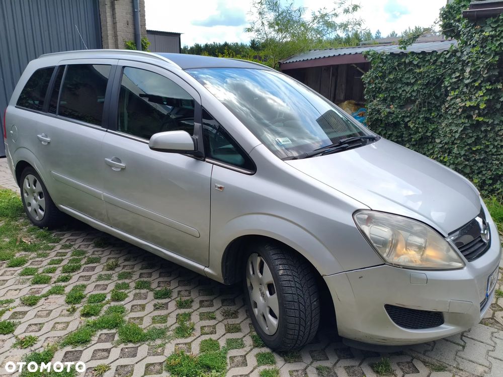 Opel Zafira - 3