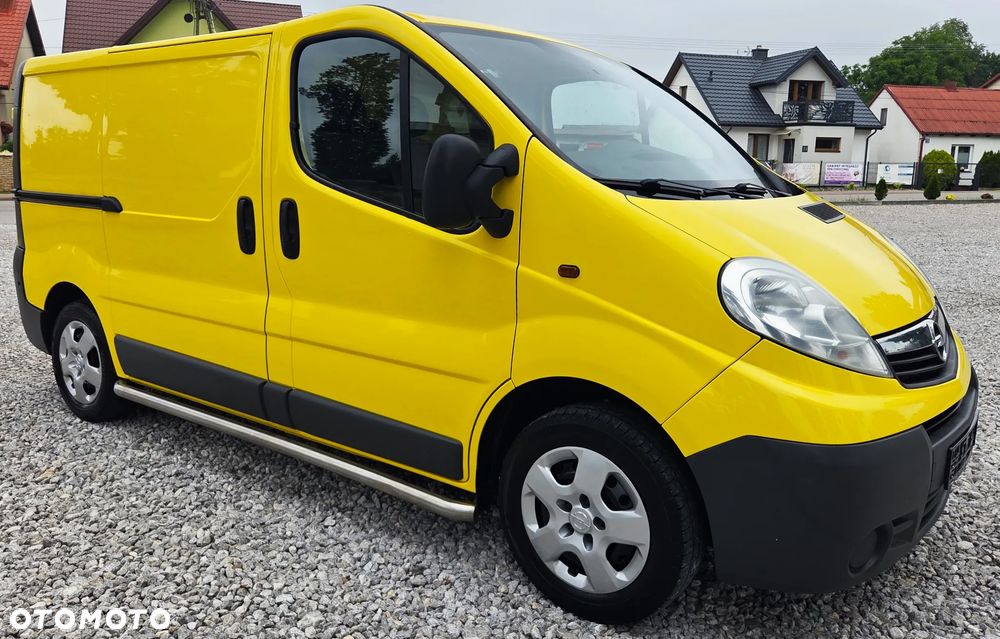 Opel Vivaro - 2