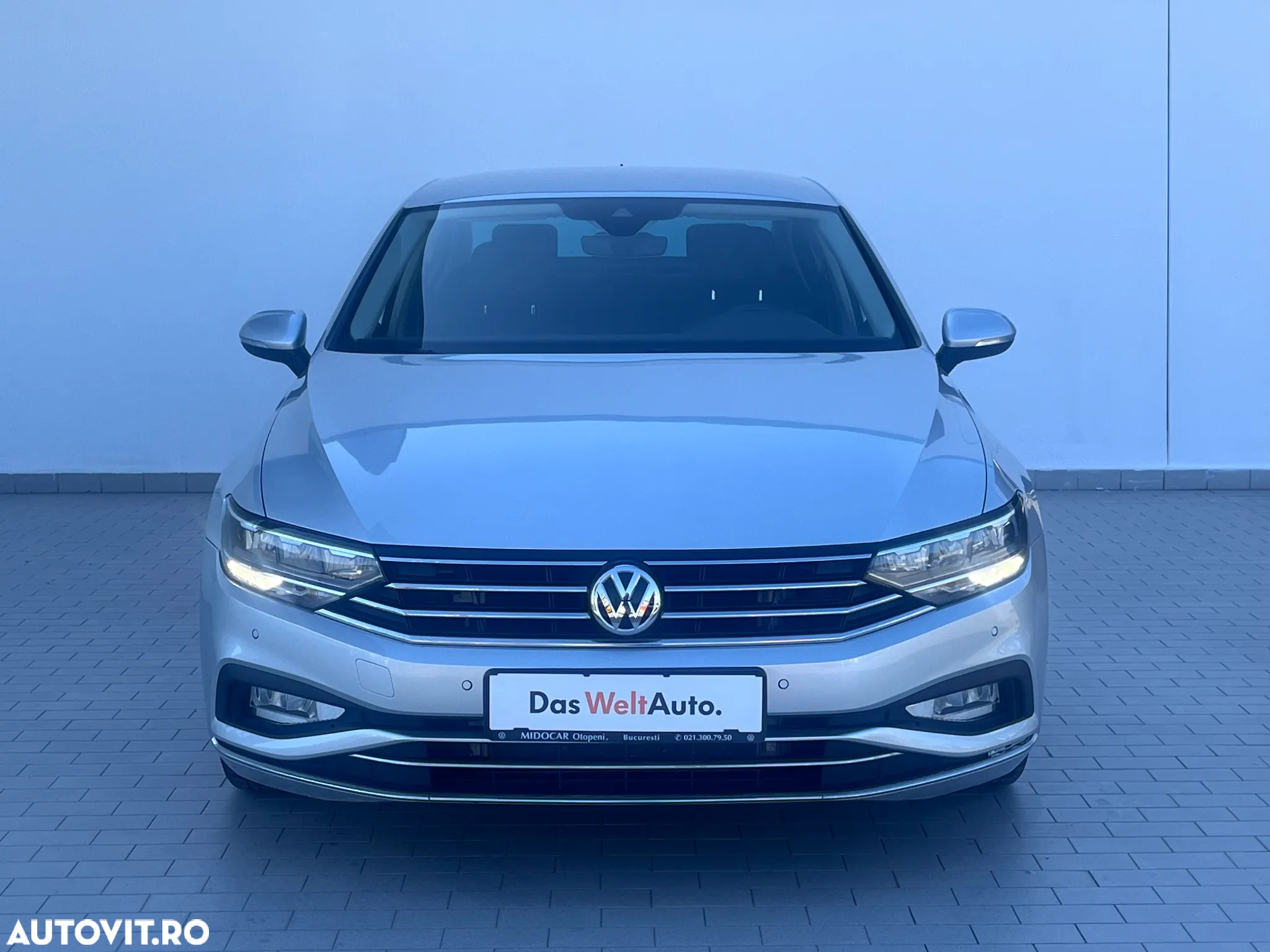 Volkswagen Passat Variant 2.0 TDI DSG Highline - 2
