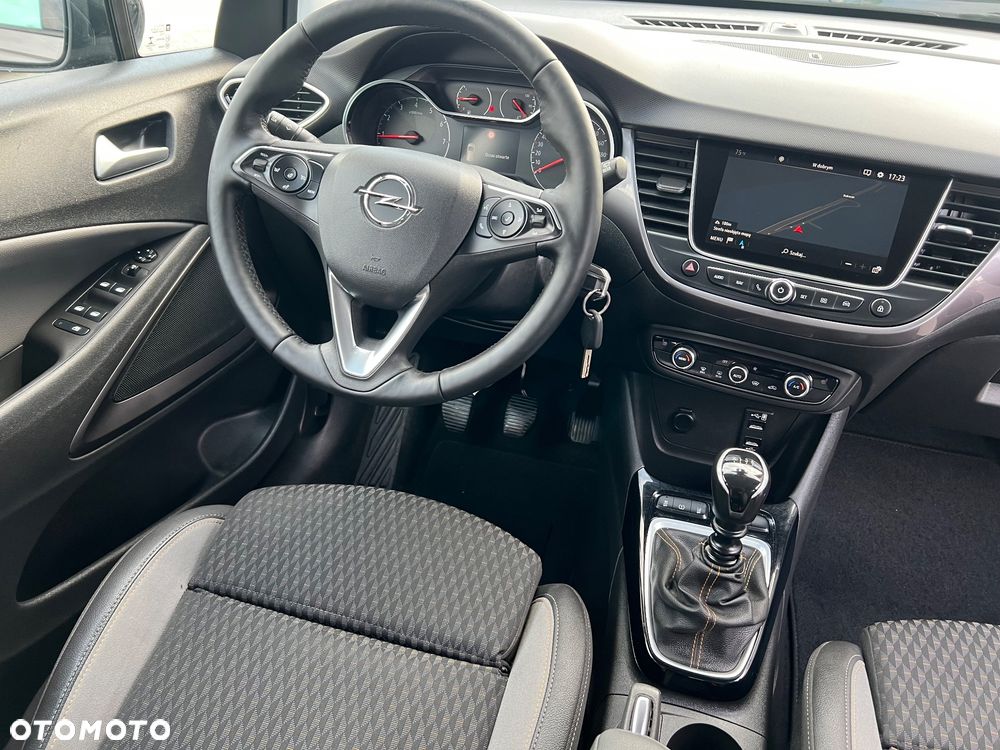 Opel Crossland X 1.2 T 120 Lat S&S - 17