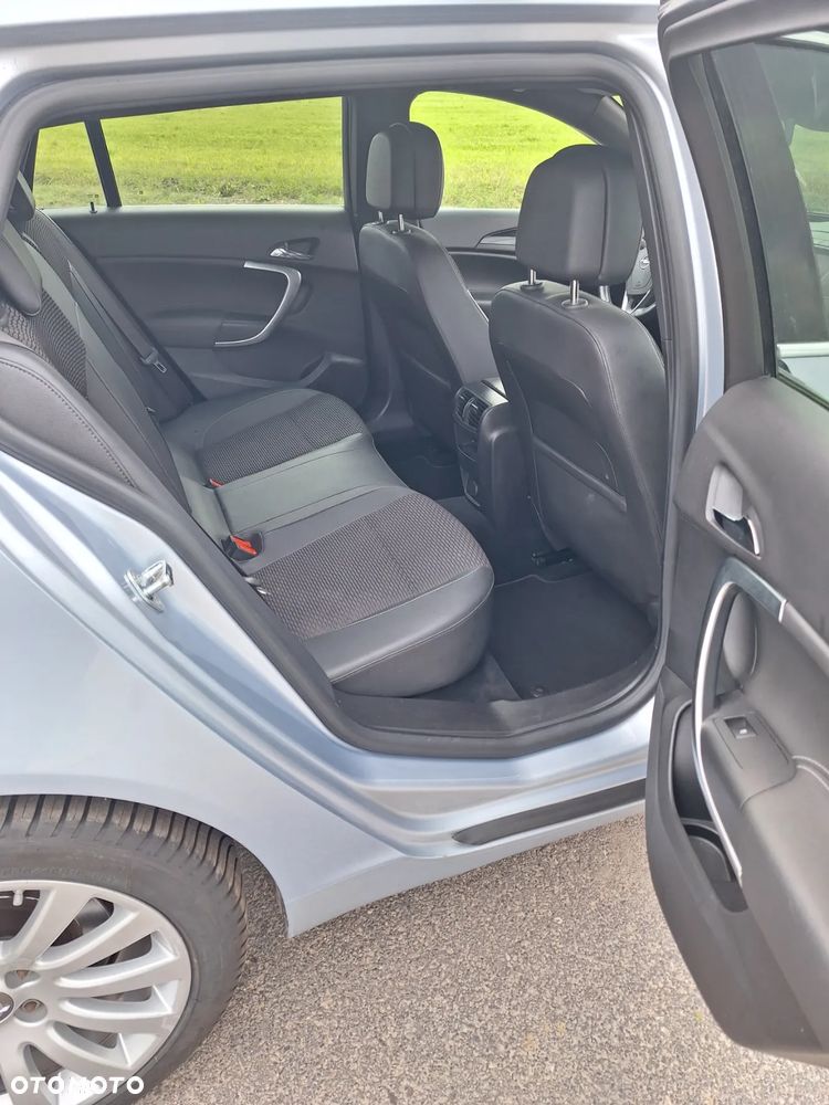 Opel Insignia 1.6 SIDI Turbo Sports Tourer Business Edition - 13